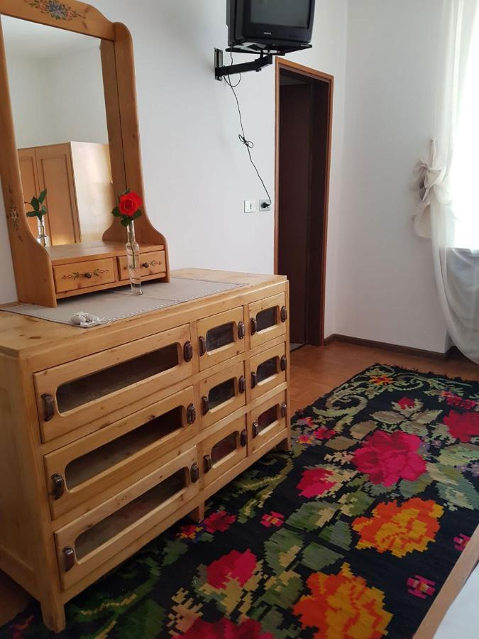 Albergo Posta Colle Santa Lucia Exterior foto