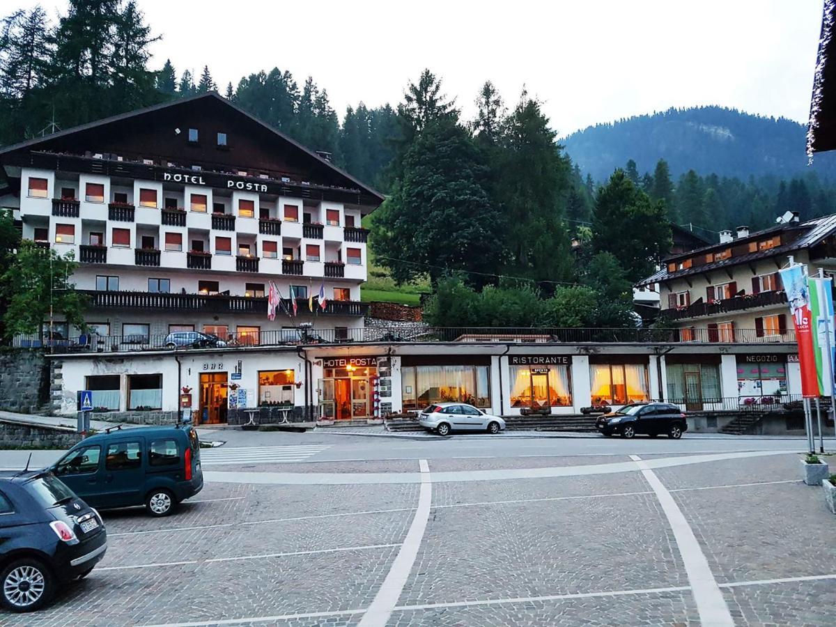 Albergo Posta Colle Santa Lucia Exterior foto